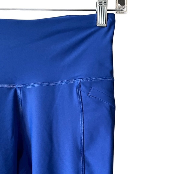 Old Navy Powersoft Leggings Blue Capri Leggings with Mesh Size Medium - Picture 6 of 6